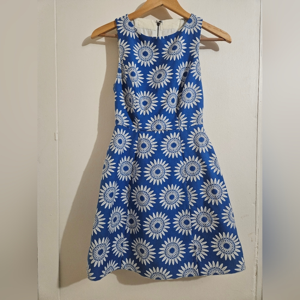 Alice + Olivia Structured Floral Epstein Dress Mesh Detail Size 0